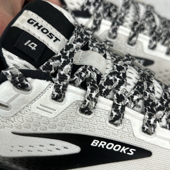 Brooks Shoes Brooks Ghost 4 Womens Running Shoes Sneakers In Black